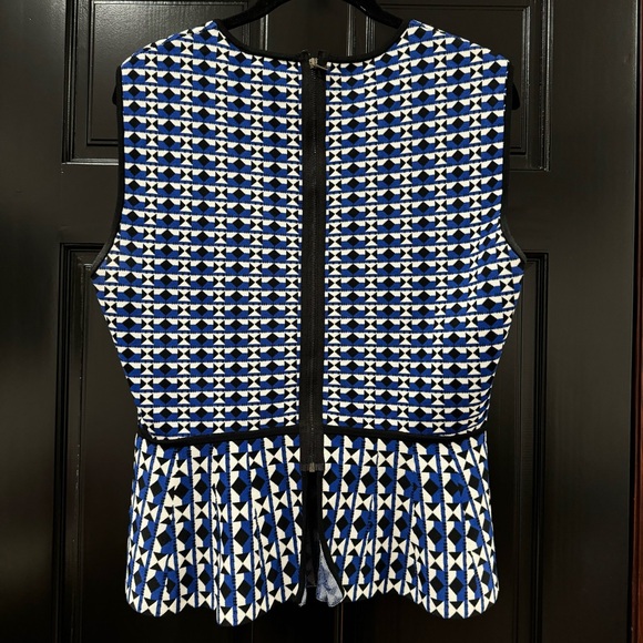 BCBG Maxazria Peplum Top size L - Picture 3 of 6